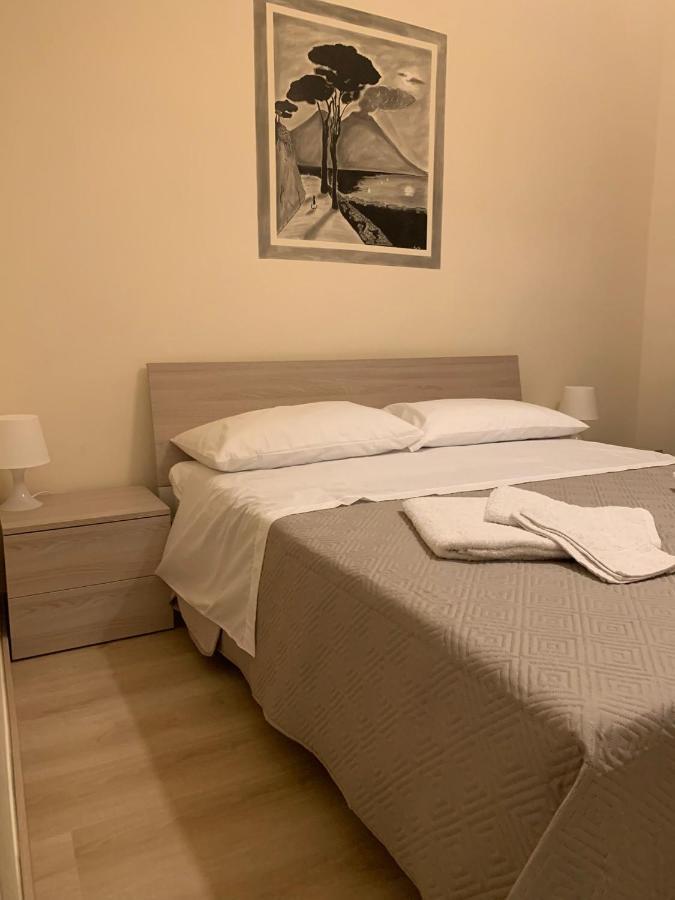 Отель Keira House Napoli Экстерьер фото